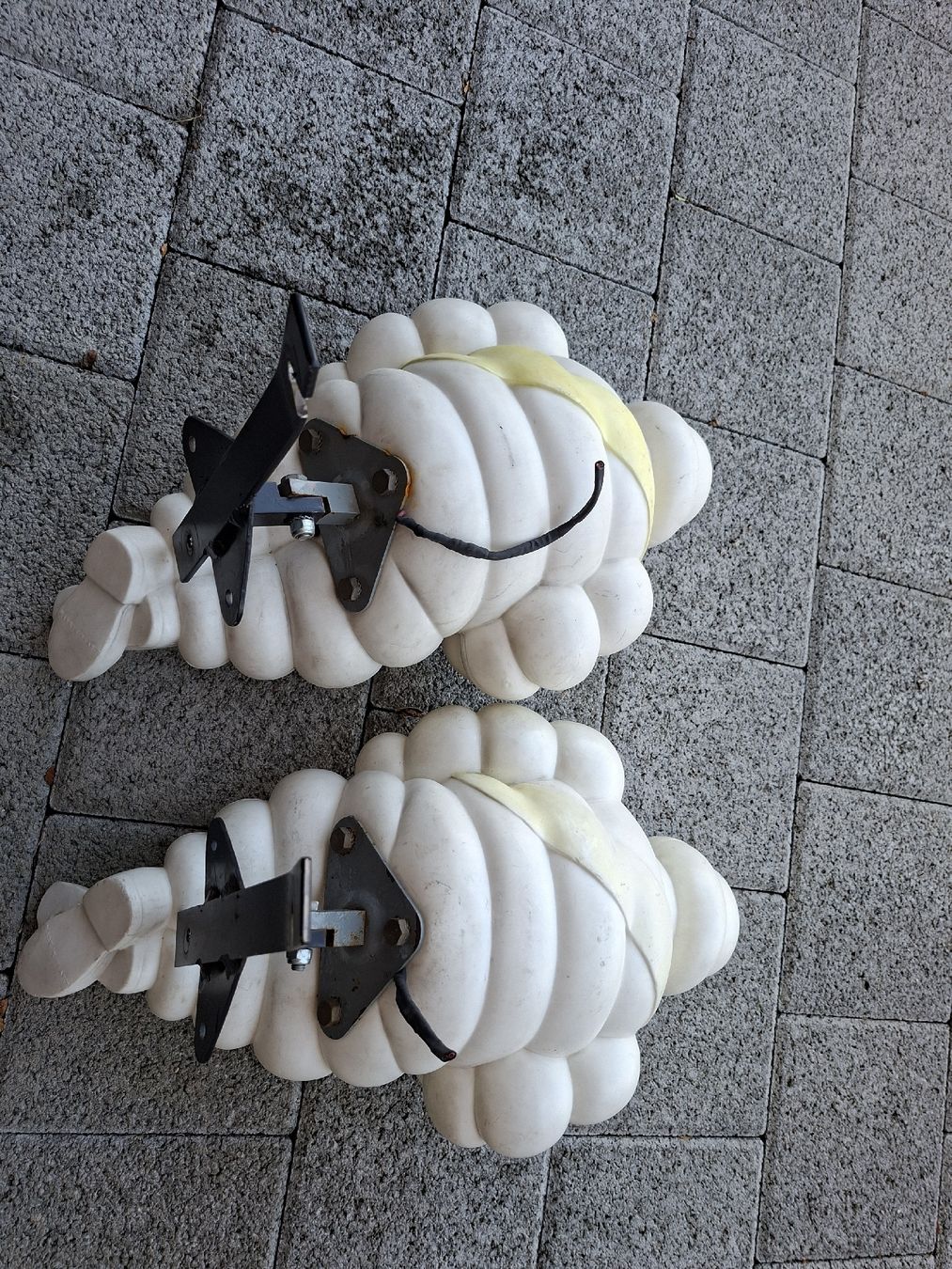 Michelin Statuette: 2 Michelin Bibendum Figuren mit Beleuchtung – Usato da Mörschwil venduto da Bambilein13 2