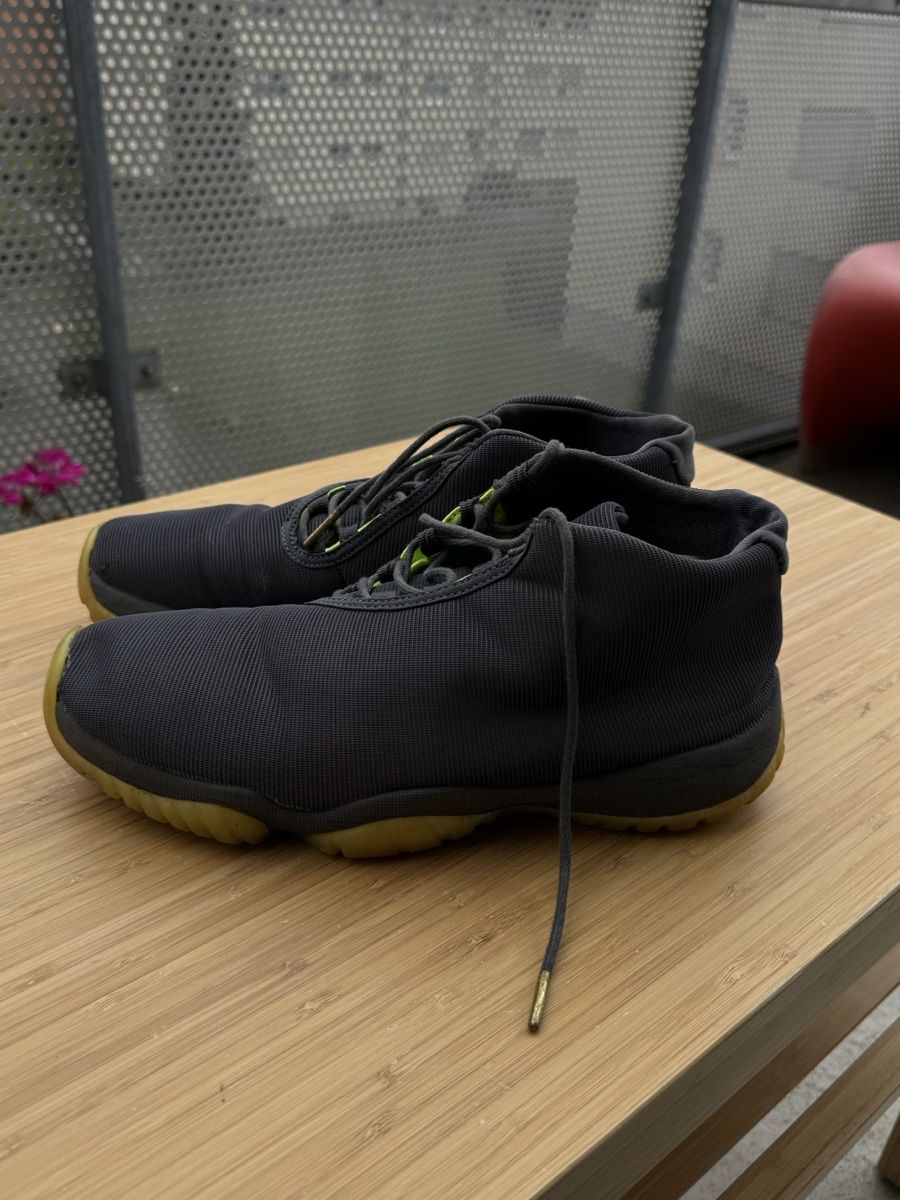 Jordan Scarpe da uomo: Men's Black Jordan Sneakers, Size 44  – Usato da Dornach venduto da kra_6dnl