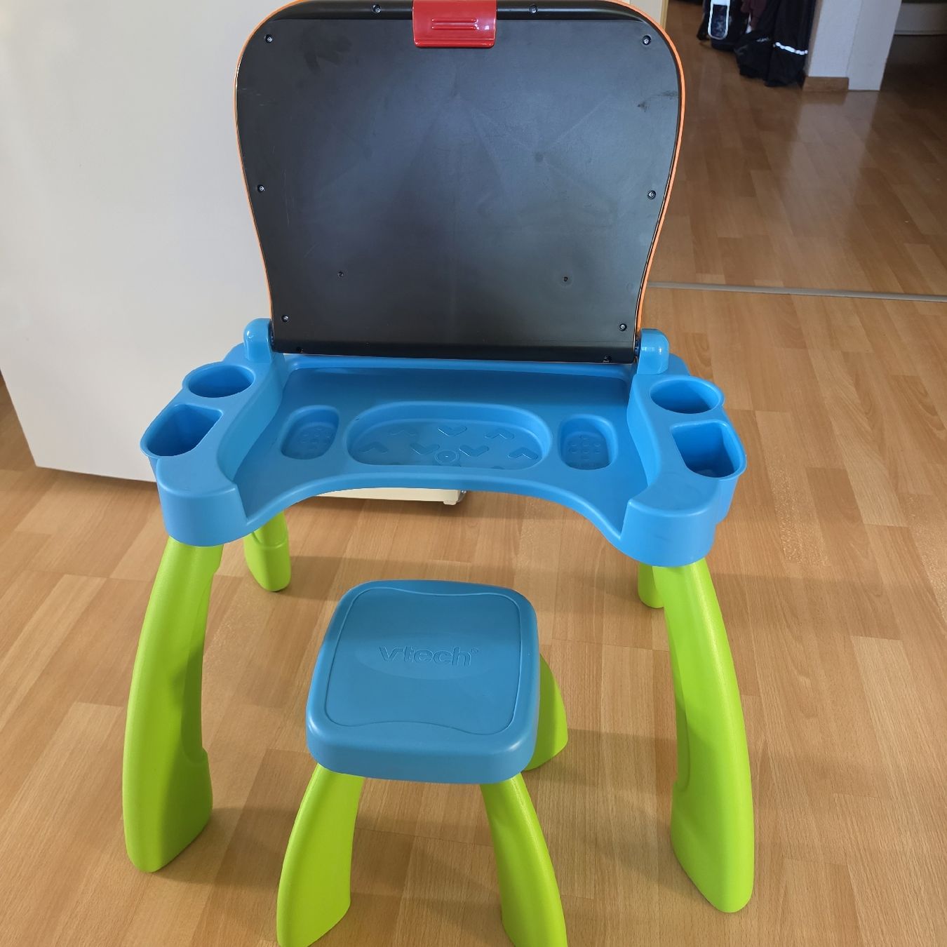 Vtech Giocattoli: VTech 3-in-1 magischer Schreibtisch – Usato da Gerlafingen venduto da SiM_sch 3