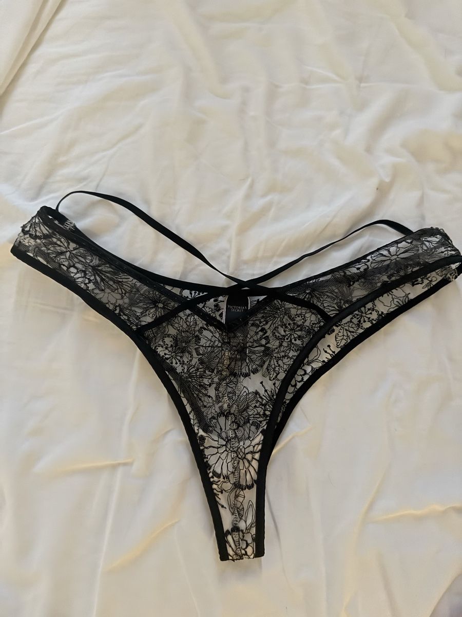 Autres dessous: VS String – Neuf (Voir description) à Rheineck par Princessaitaliana