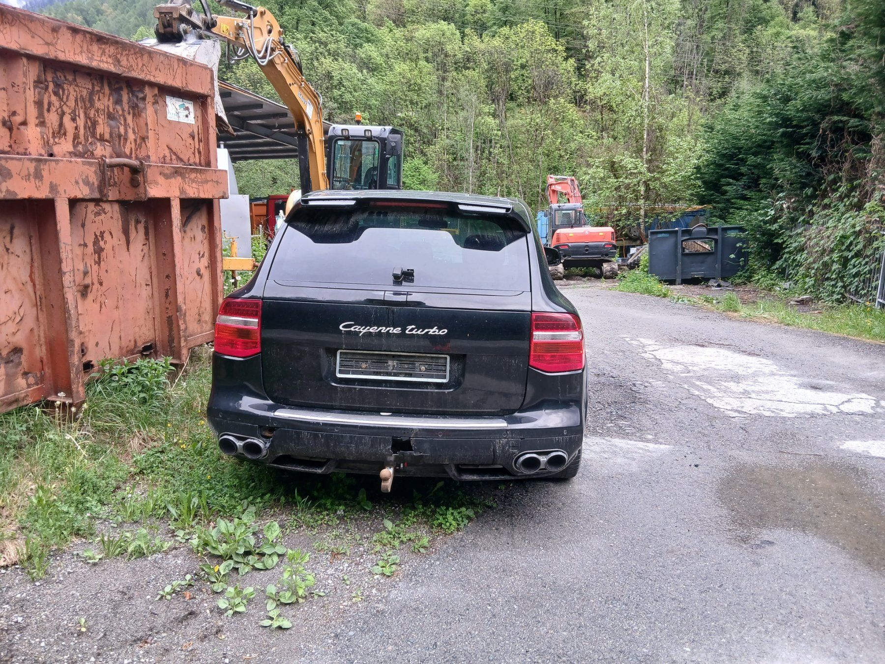 Porsche Automobili: Porsche cayenne turbo 500 cv unfall – Usato da Castasegna venduto da Dodone1982 2