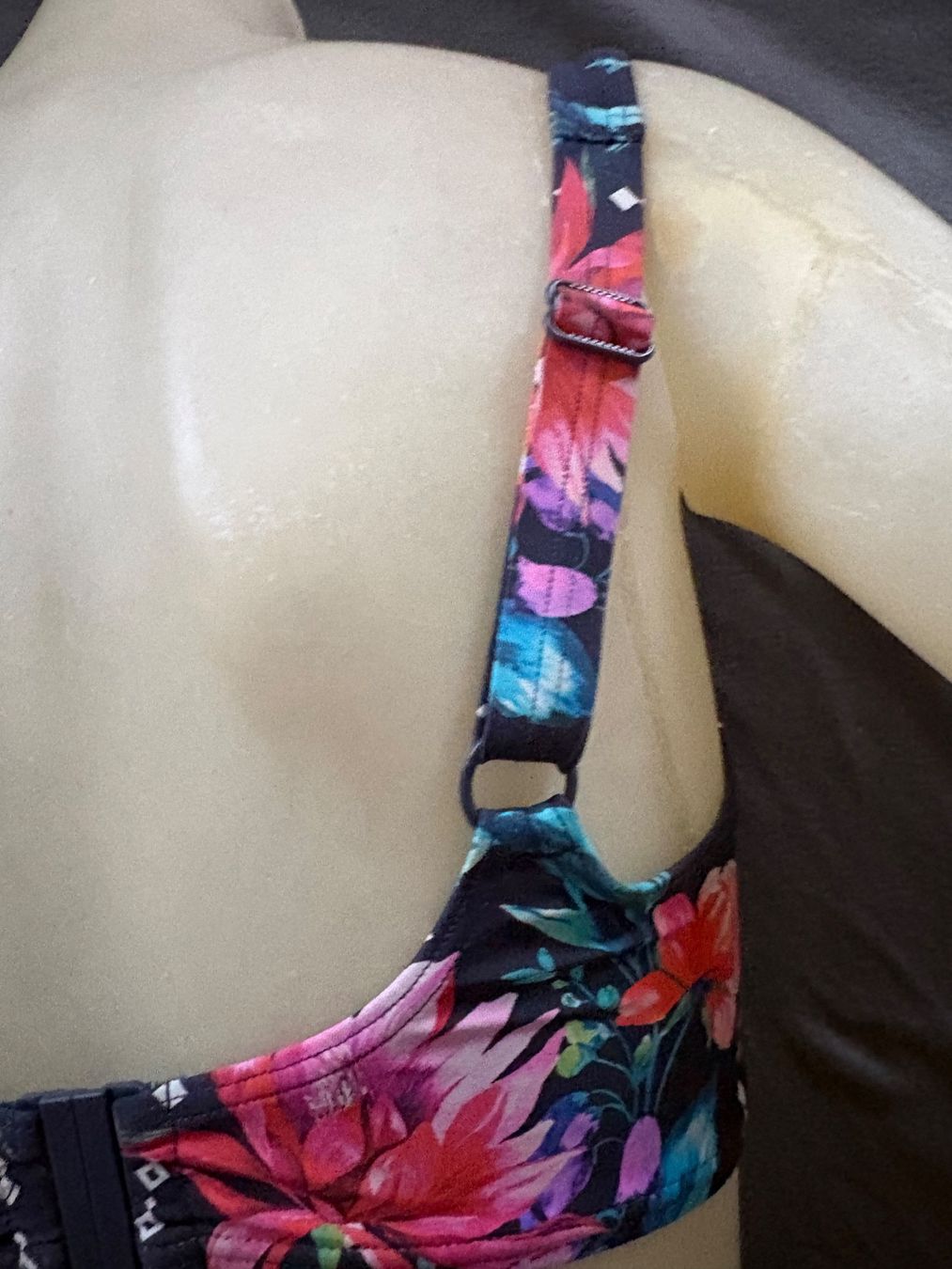 Sunseeker Costumi da bagno & Bikini: SUNSEEKER Bikini gr38 / 38 F – Usato da Niederbipp venduto da fashionfuchs 3