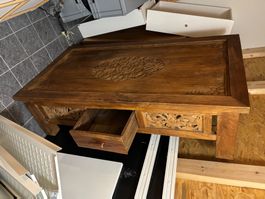 Table basse Antique