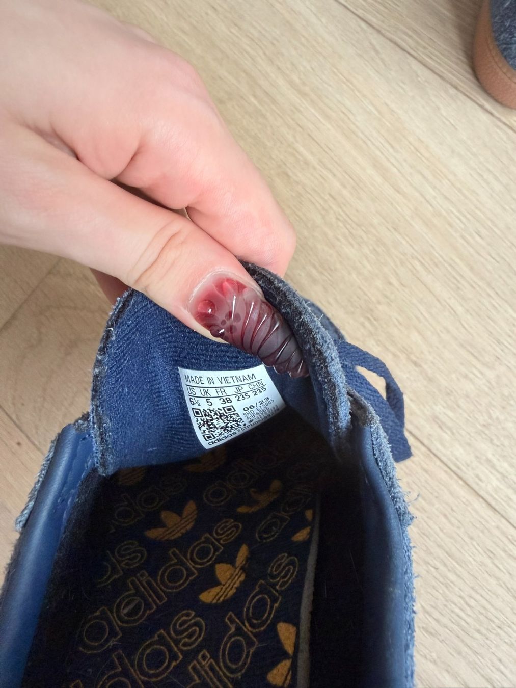 Adidas Damenschuhe: Adidas shoes Spezial – Gebraucht aus Bulle von sop_ct6x 4