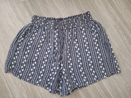 short bleu blanc taille S
