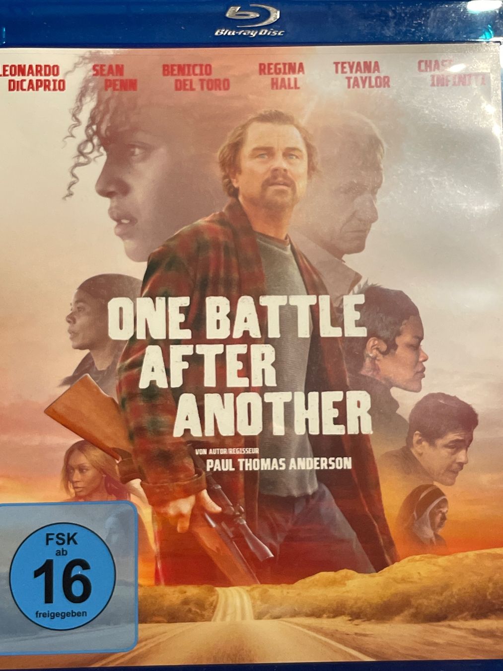 Tutti i DVDs: One Battle After Another (2025) – Nuovo (secondo la descrizione) da Waldenburg venduto da Gonzo8