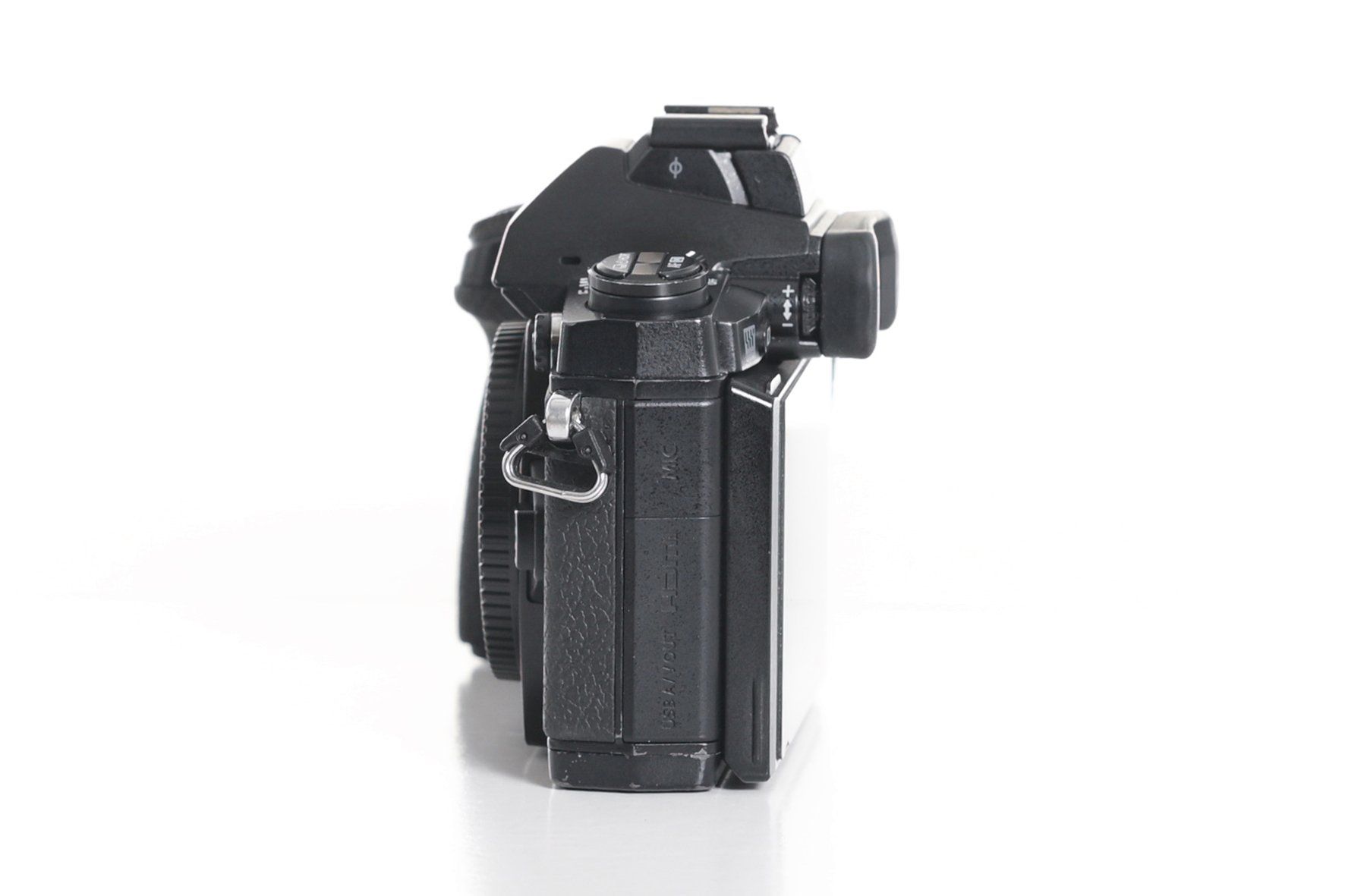 Olympus Fotocamera: Olympus OM-D E-M1 Gehäuse – Usato da Wädenswil venduto da tevyag 1