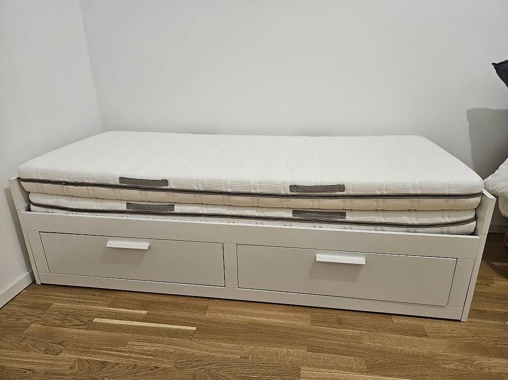Letti: Lit banquette avec matelas – Usato da Bussigny venduto da ana_v9l2