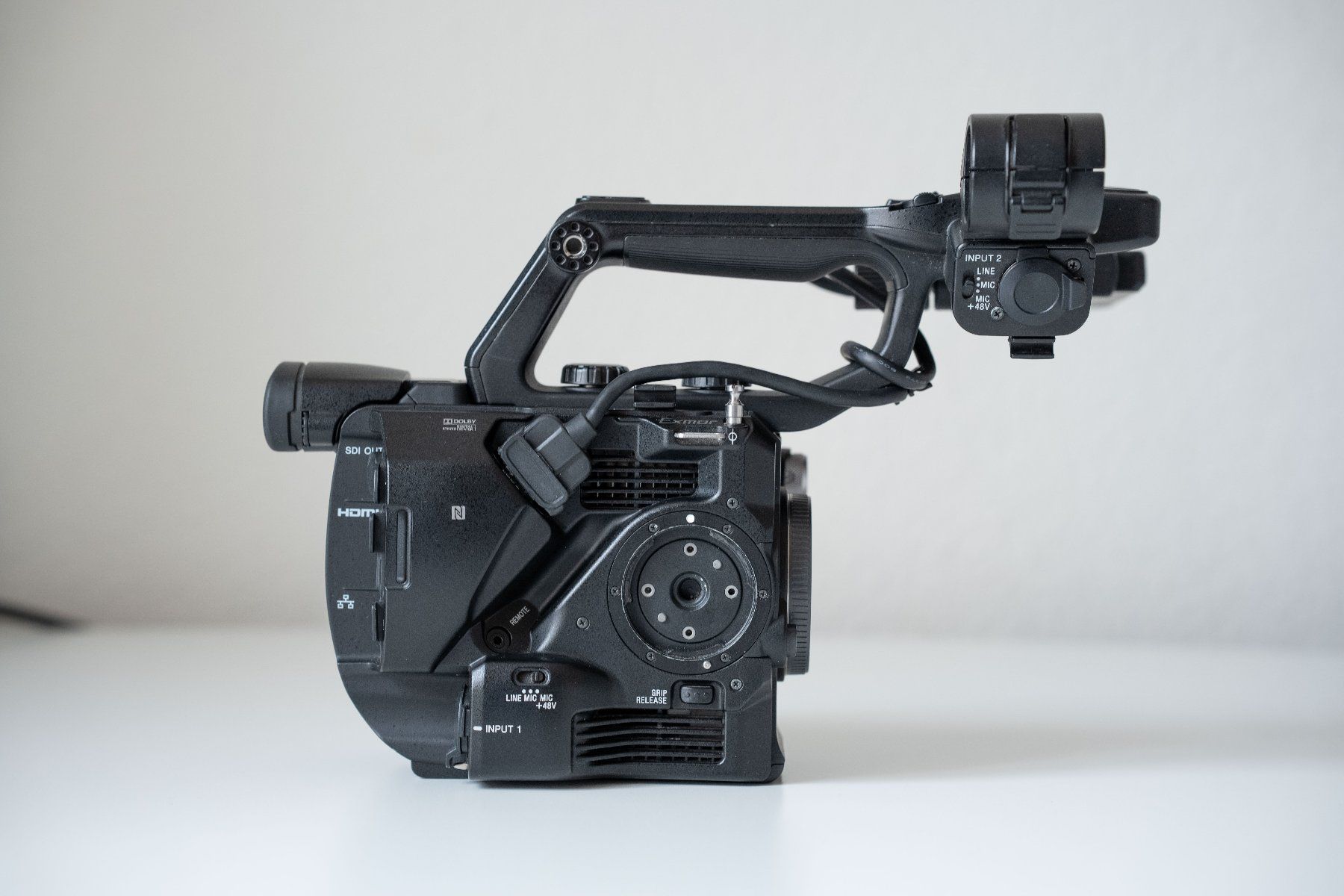 Sony Videocamere: Sony PXW-FS5 XDCAM Super 35 Camera System – Usato da Thalwil venduto da 02RIV 2