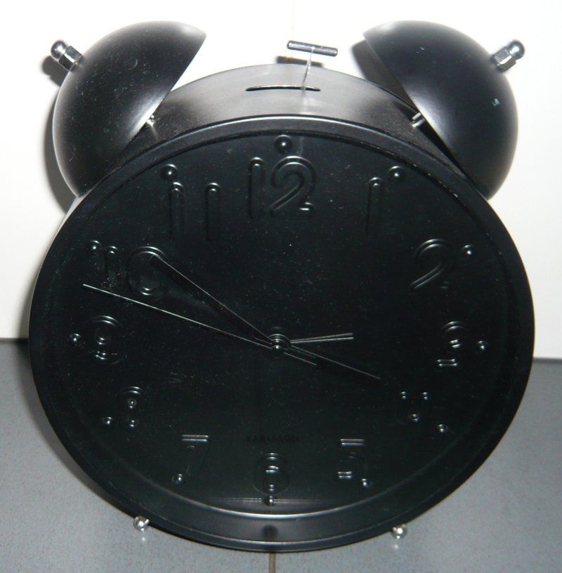 Wecker: Uhr mit Weckerfunktion – Gebraucht aus Ruggell von Btt