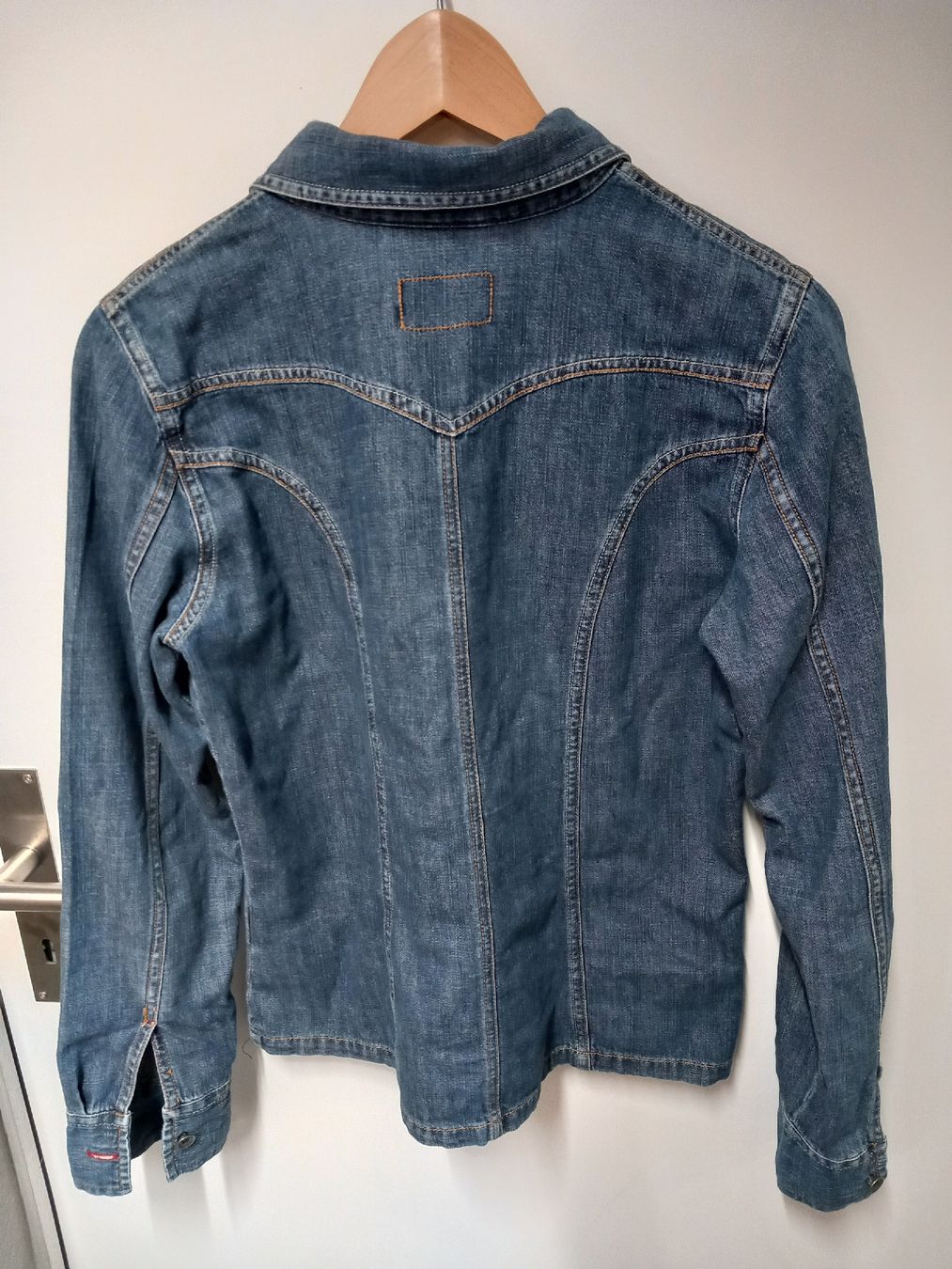 Tom Tailor Giacche: Tom Tailor dünne Jeansjacke Gr.40 – Usato da Gwatt (Thun) venduto da umwelt-brocki 1