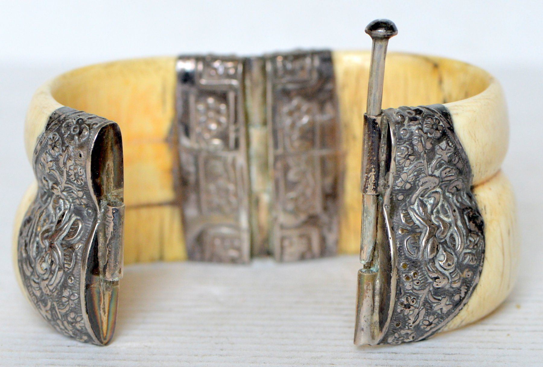 Armbänder & -reifen: Ancien bracelet – Gebraucht aus Neuchâtel von Neuchatel 6
