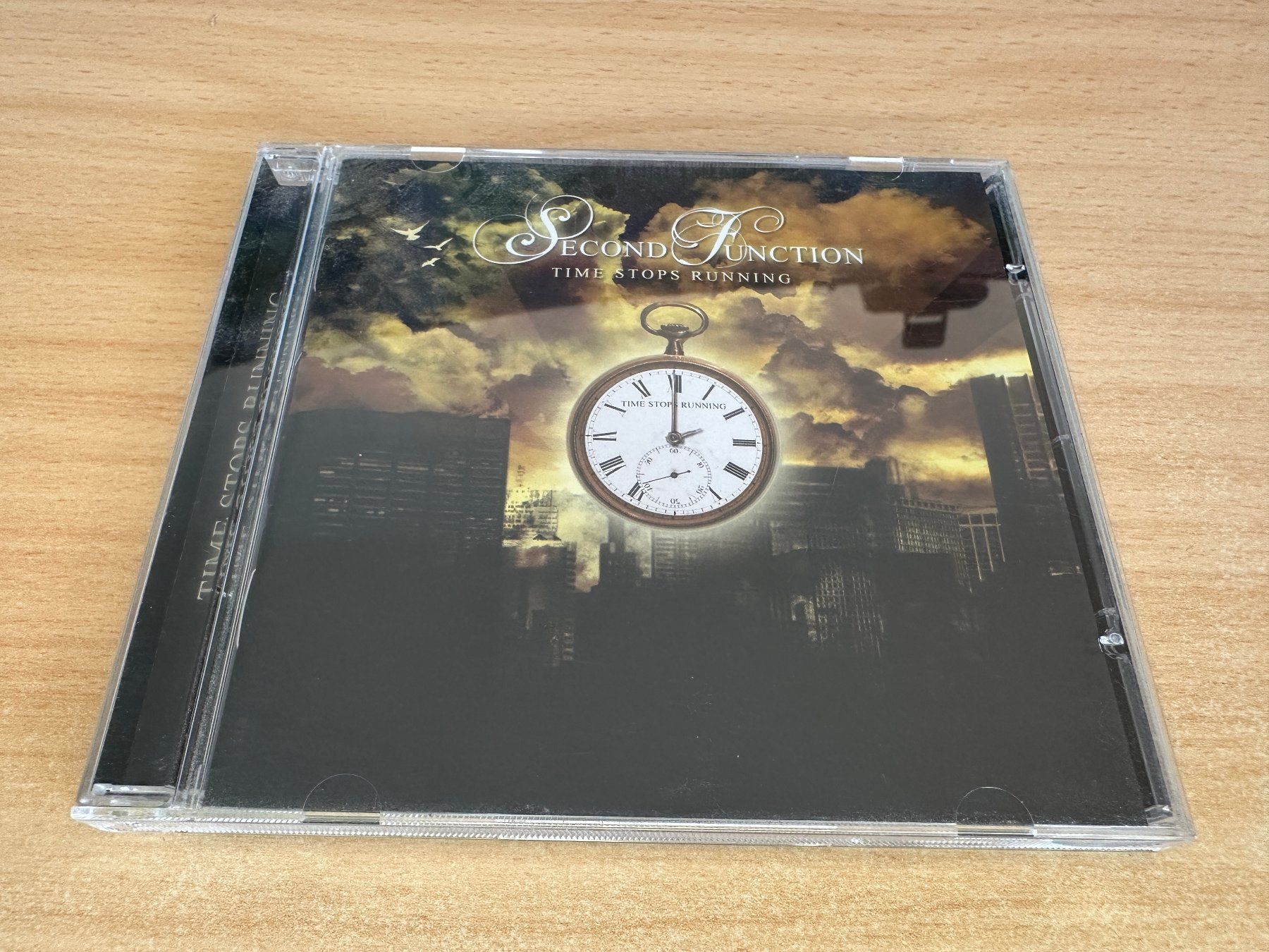 CD: M1 Second Function – Time Stops Running – Usato da Rikon im Tösstal venduto da Alpenmutz