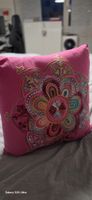 Deko Kissen pink mit Stickerei – Boho / Ethno Stil