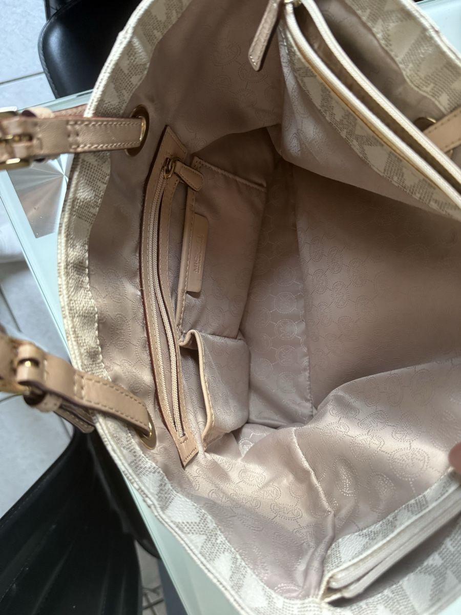 Borse da donna: Michael Kors Tote Tasche beige Monogramm  – Usato da Herbligen venduto da T-esthetic 3