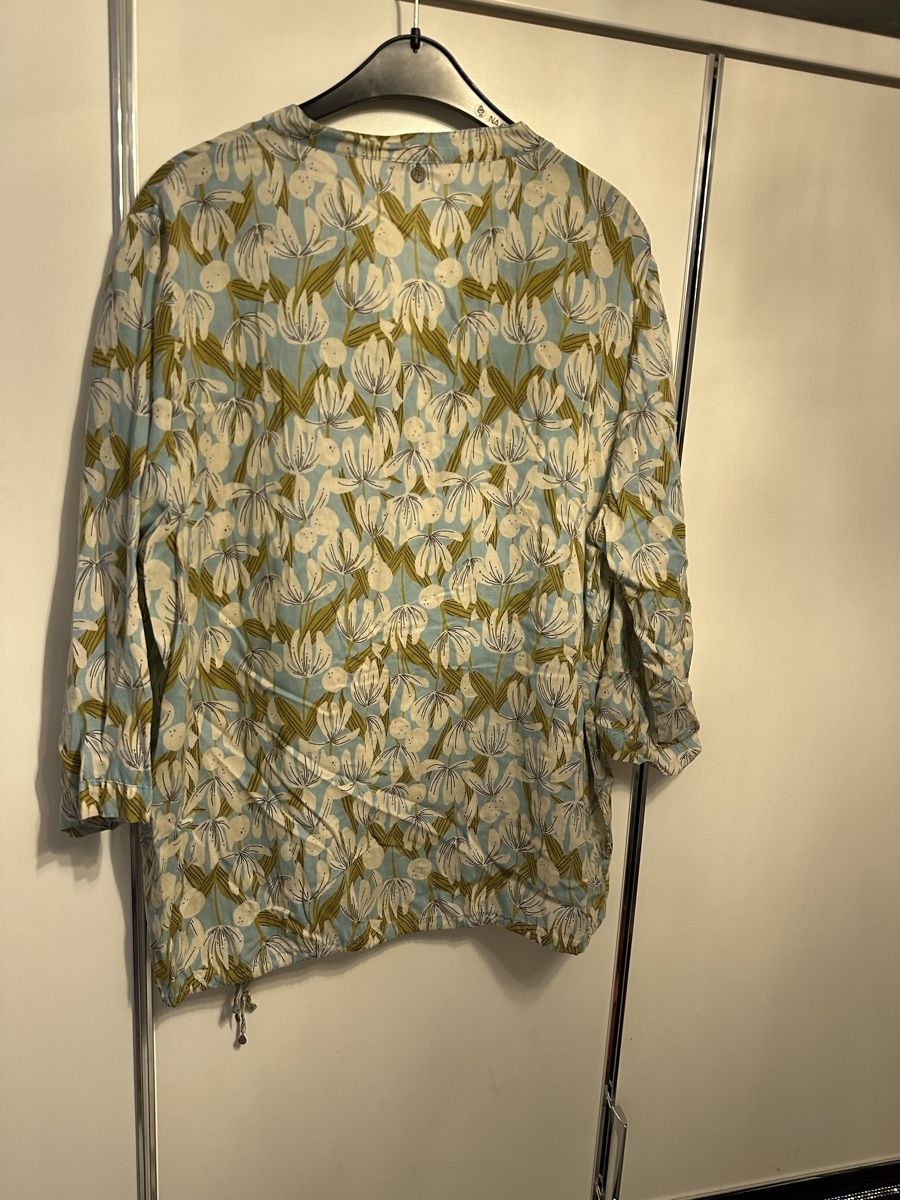 Nile Camicette: Bluse von NILE Gr.XL – Usato da Pfungen venduto da Outlet64 2