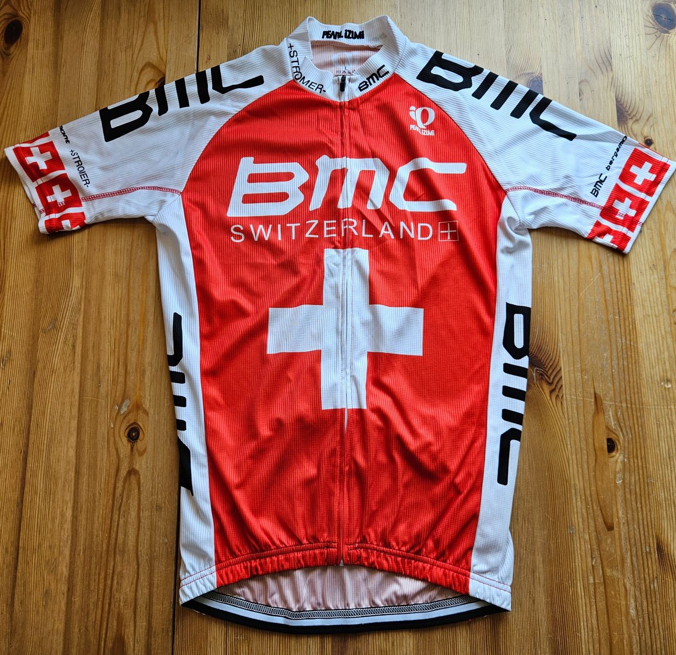 Leibchen & Hosen: Rad-Tenue Team BMC Schweiz Gr. L Velo Radsport Trikot – Gebraucht aus Hägglingen von United-Village-Trade 1