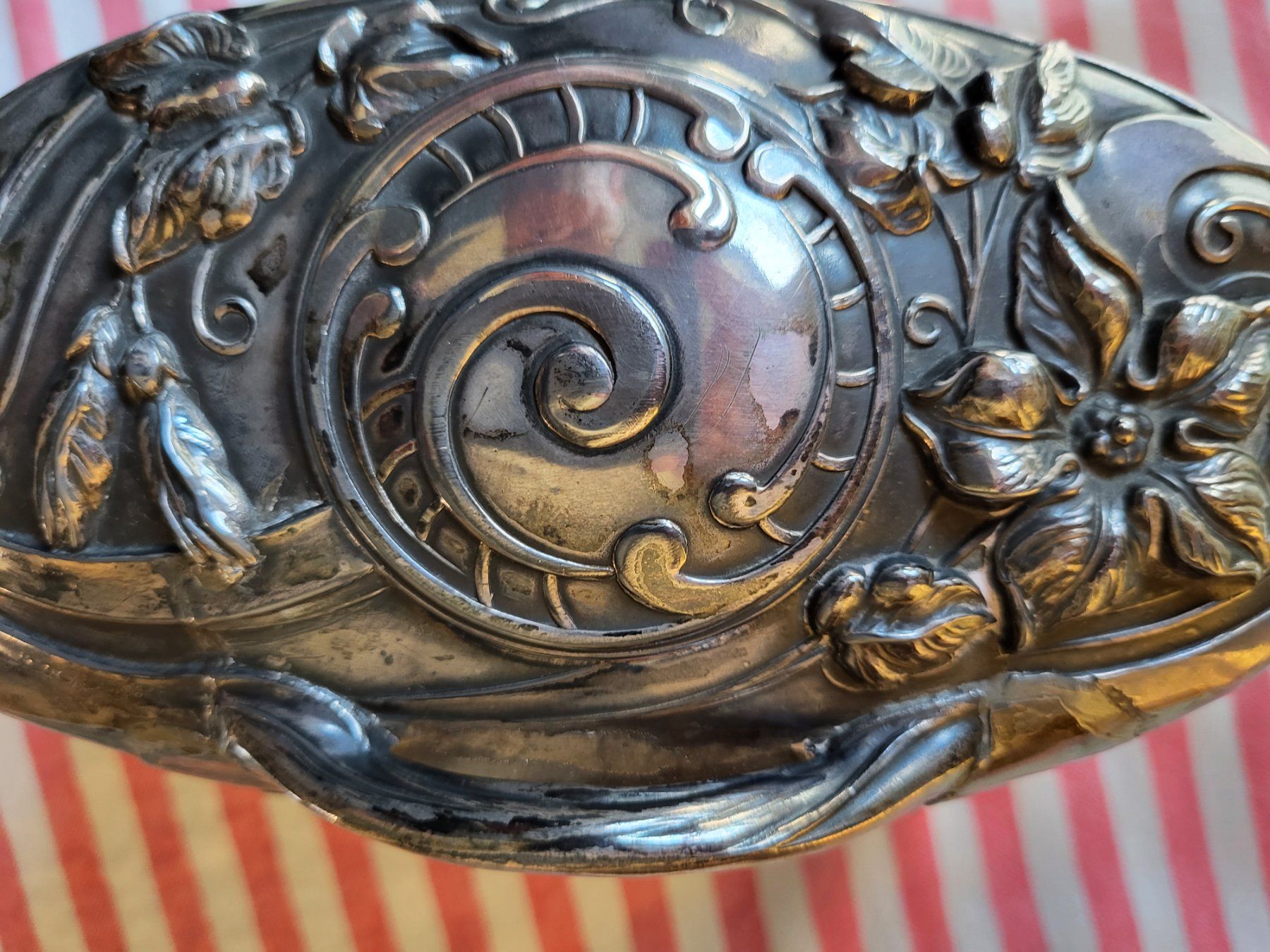 Cassapanche: Schatulle, Silber?, zweites Barock – Usato da St. Gallen venduto da nikolausraphael 6