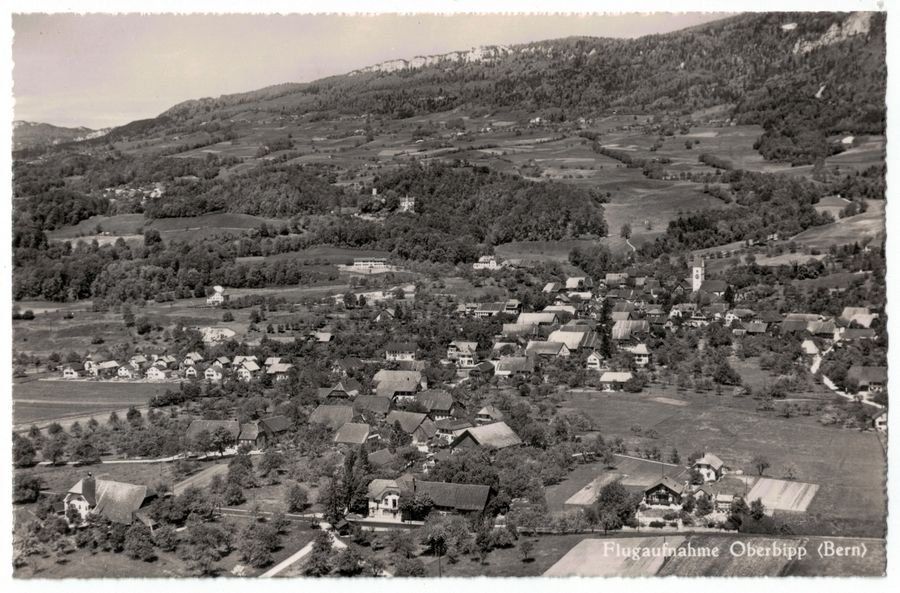 Cartoline postali: Oberbipp, Flugaufnahme, um 1940 – Usato da Frauenfeld venduto da POML