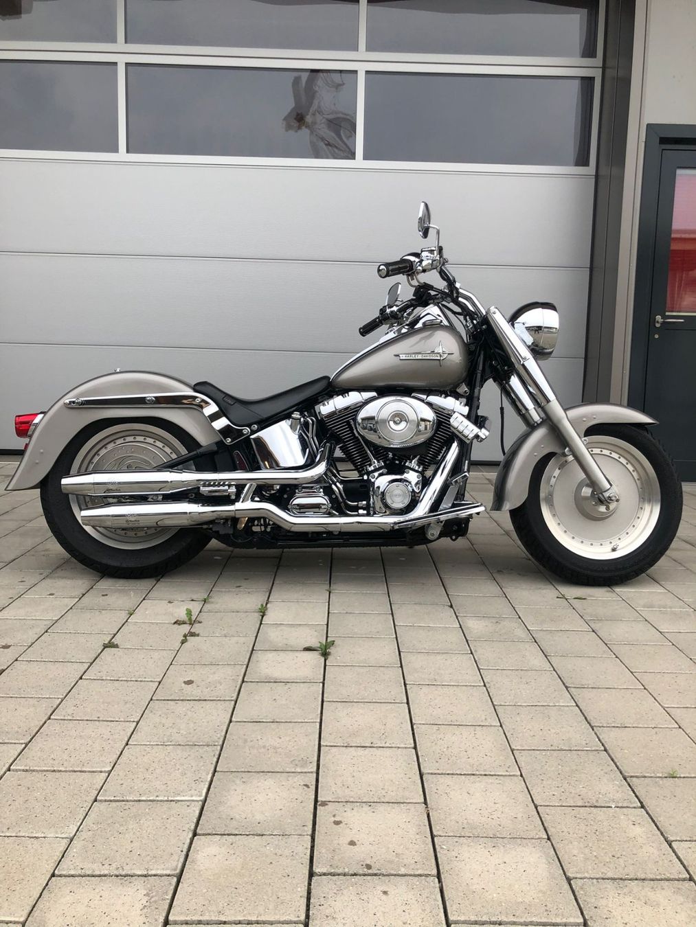 Harley-Davidson Chopper: Harley Davidson Fat Boy FLSTF 1450 – Usato da Hoeri venduto da negoziation