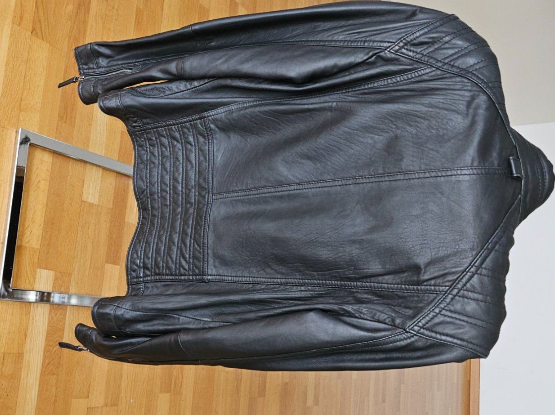 Manor Giacche: Manor Lederjacke Schwarz, Grösse M, Fabrikneu! – Nuovo (secondo la descrizione) da Kreuzlingen venduto da UAE 8