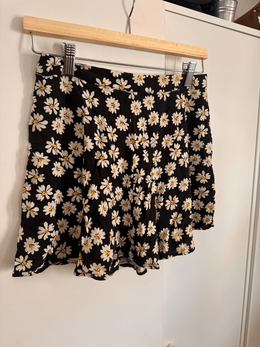 Röcke: Daisy Minirock Forever21 38 – Neu (gemäss Beschreibung) aus Richterswil von Manu55555