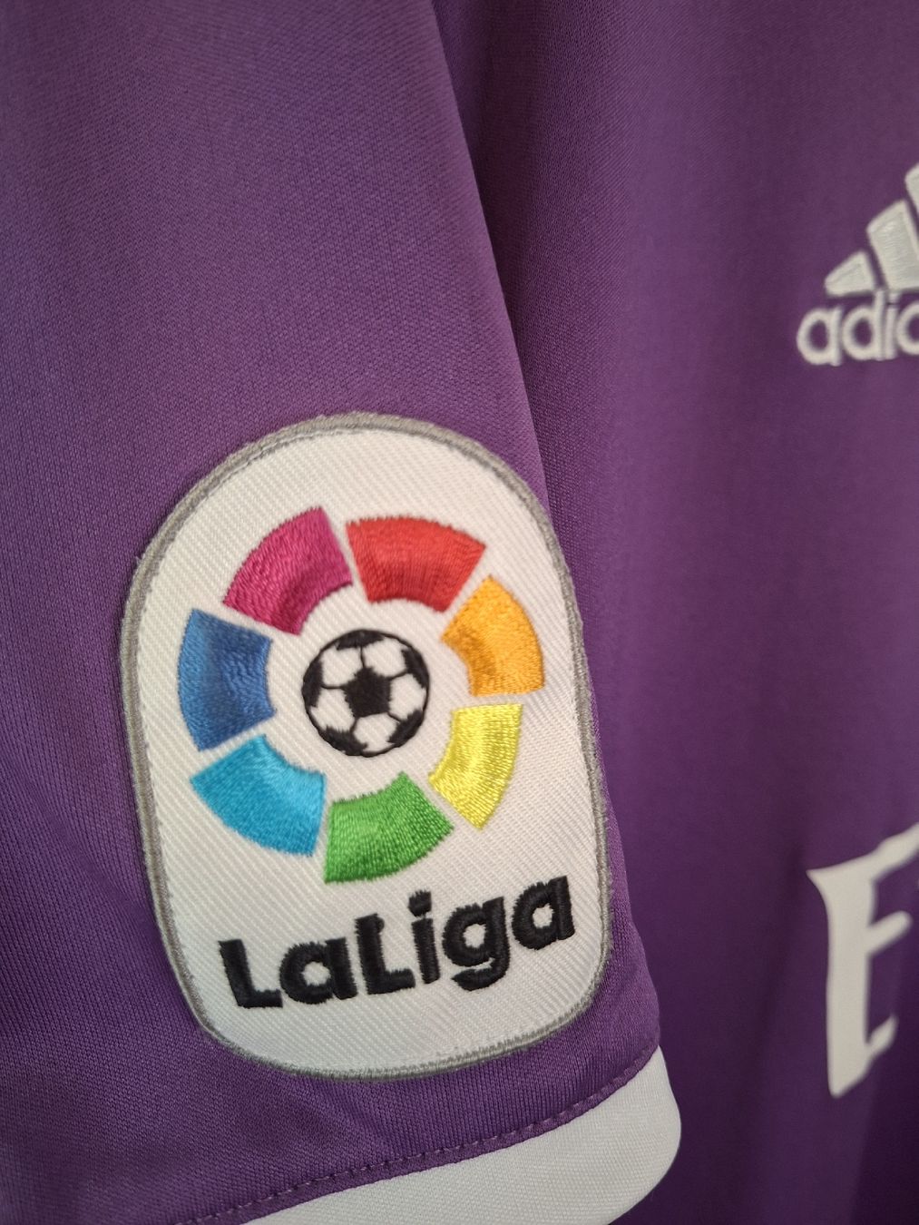 Real Madrid Canottiere & Pantaloni: RONALDO #7 Original Real Madrid 2016-17 Away Trikot – Usato da St-Léonard venduto da SwissDealsJersey 5
