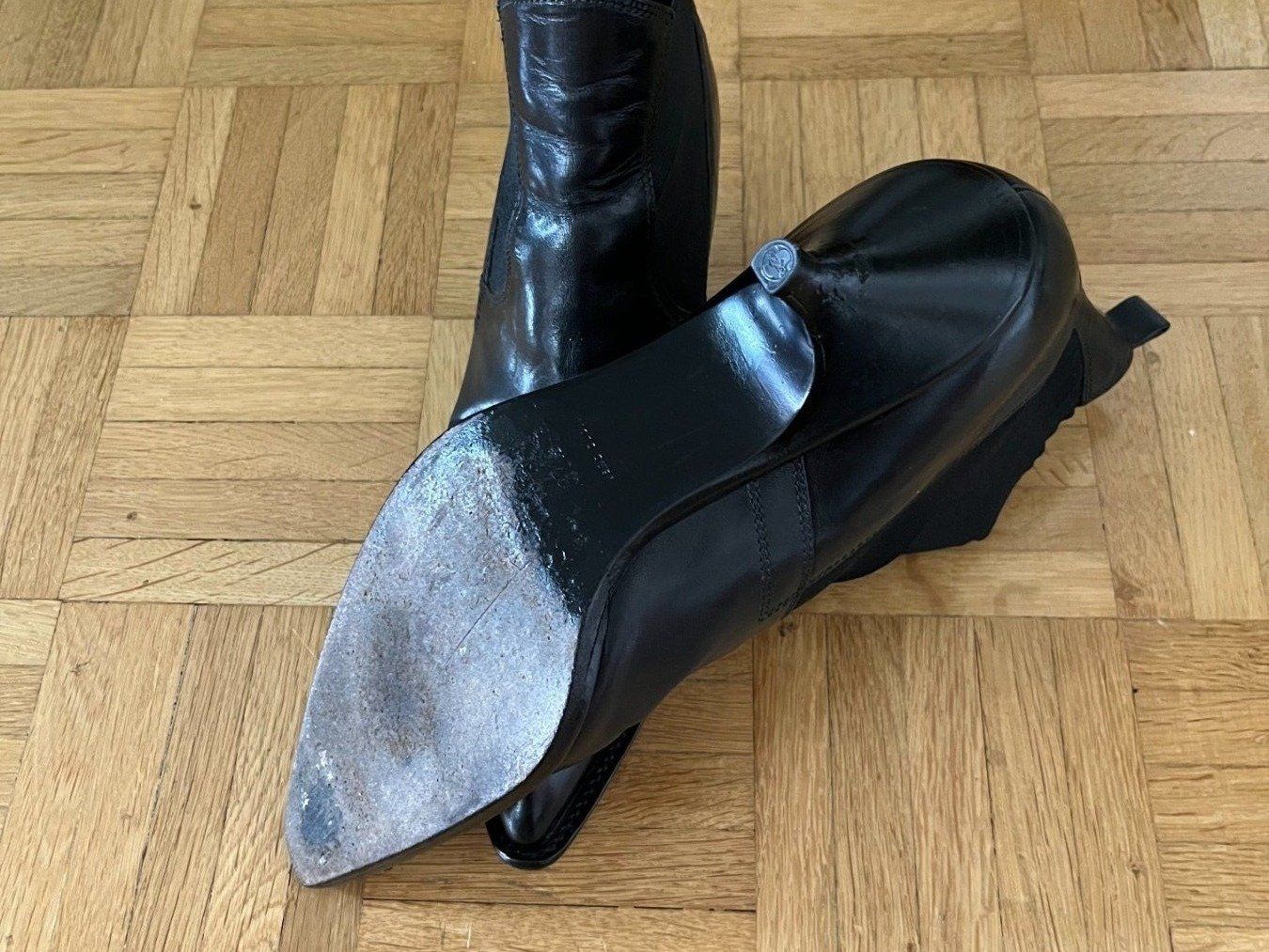 Miu Miu Scarpe da donna: miu miu Stiefletten Grösse 37 1/2 – Usato da Luzern venduto da Lampion 3