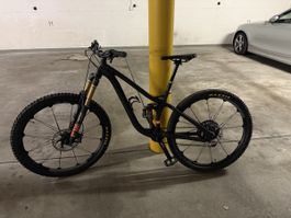 NS Bikes Define Carbon 29" Stealth Black – Fox Factory
