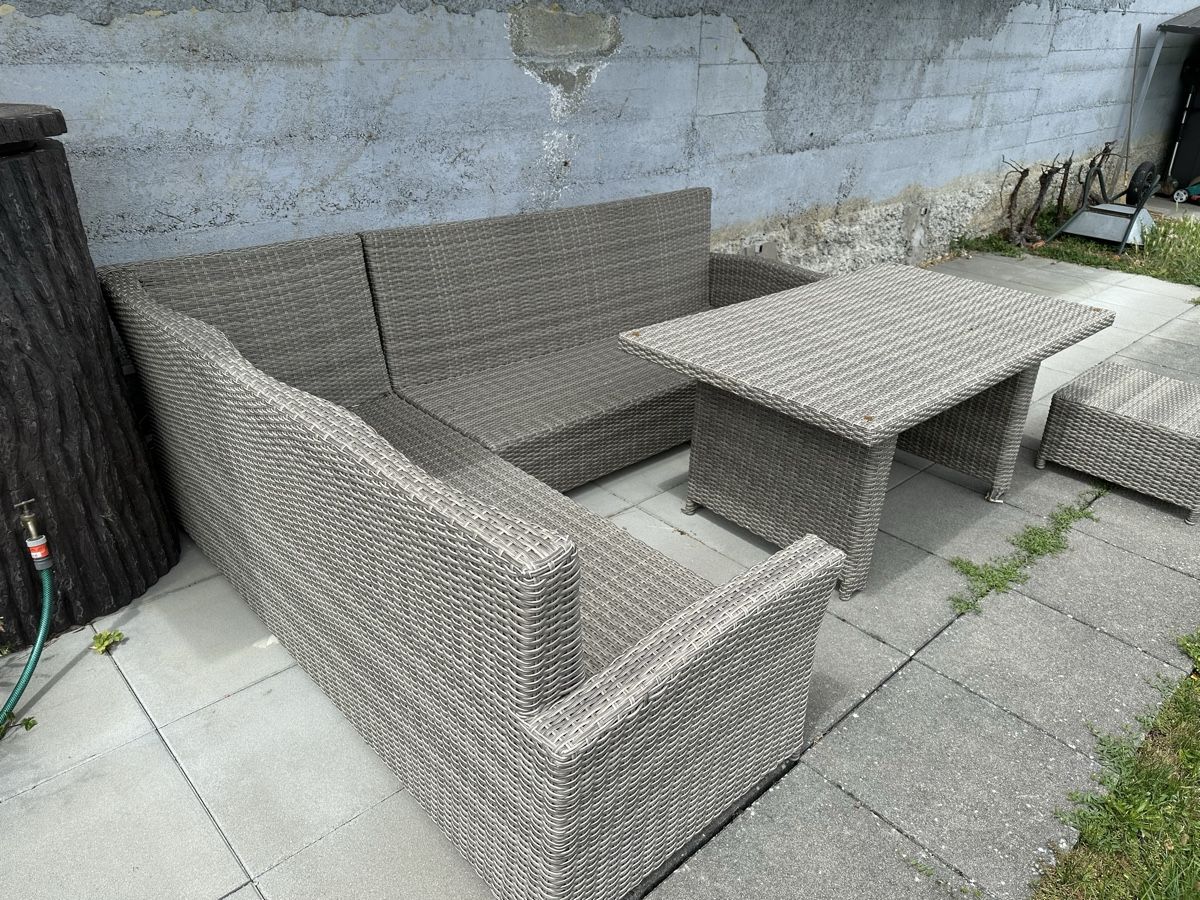 Divani: Lounge Rattan – Usato da Tüscherz-Alfermée venduto da Pluriel2 2