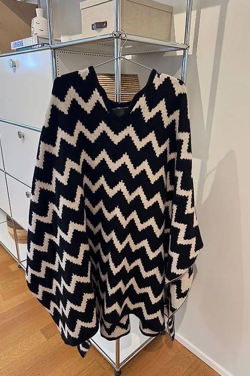 Altro in  Abbigliamento & Accessori: THE ELDER STATESMAN CAPE KASCHMIR – Nuovo (secondo la descrizione) da Schwyz venduto da bofb 3