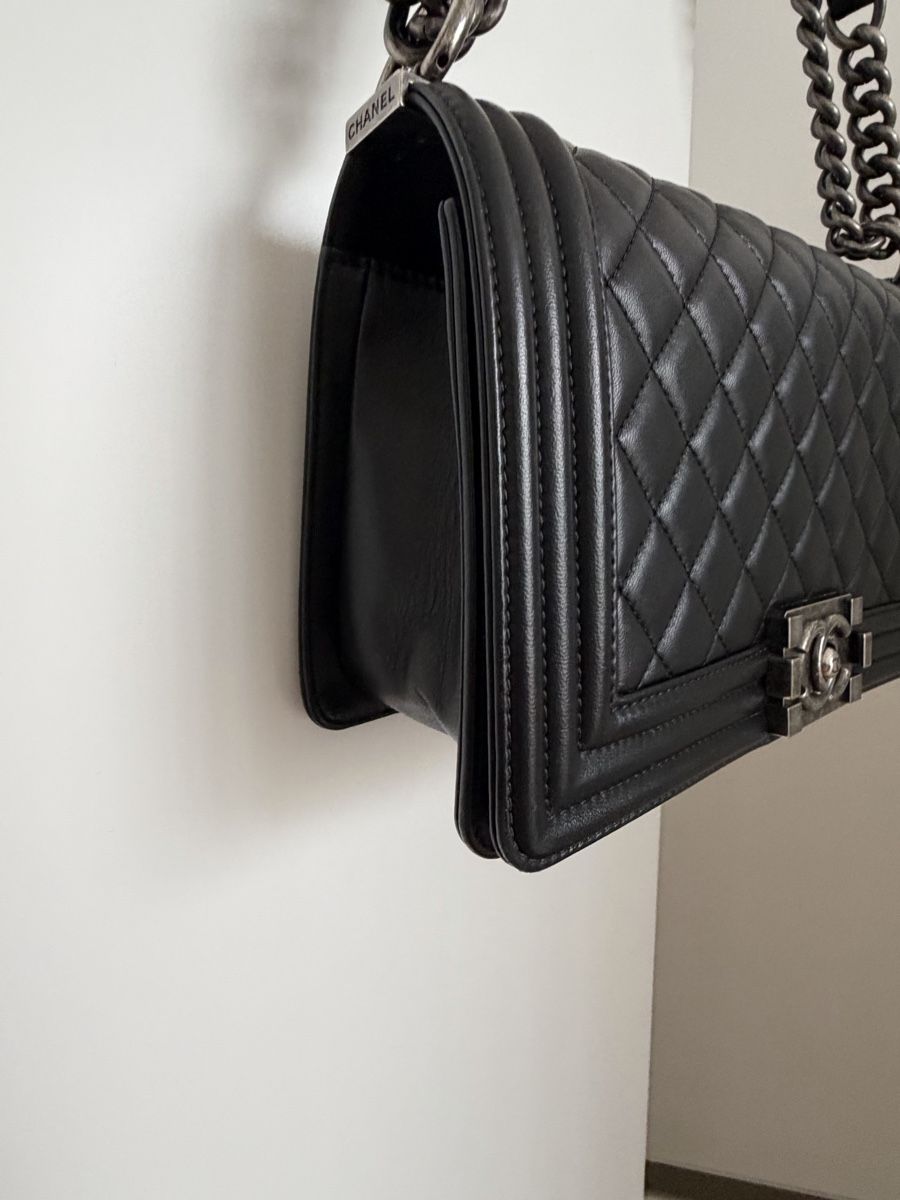 Taschen für Damen: Chanel Boy Old Medium – Gebraucht aus Münchenbuchsee von haebi12 2