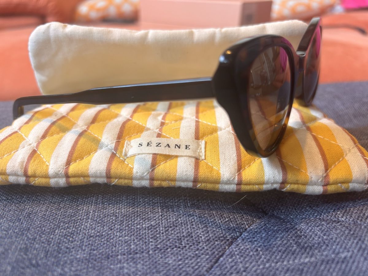 Sezane Occhiali & Lenti: Sézane lunettes de soleil Bianca – Usato da Constantine venduto da boukledor 3