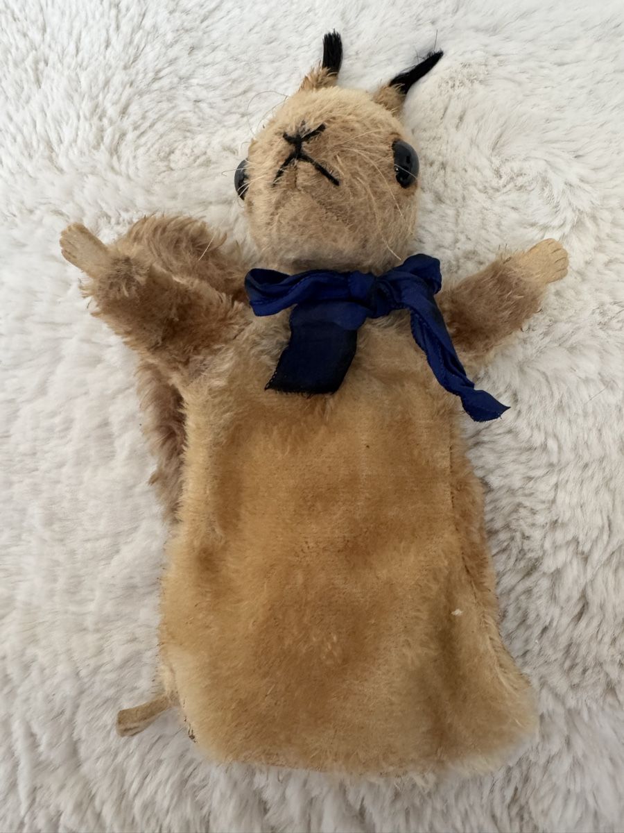 Steiff Spielzeuge: Steiff Handpuppe Eichhörnchen Original Steiff – Gebraucht aus Meilen von shiftgirl 3