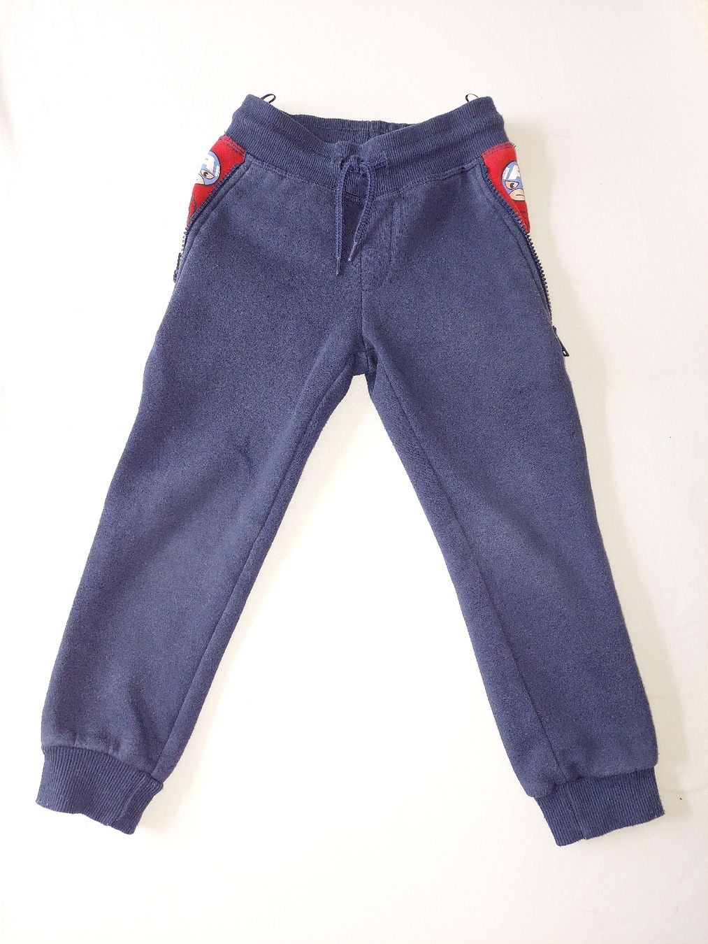 Pantaloni: Trainerhose dunkelblau von Spiderman – Usato da Rudolfingen venduto da T.Mueller