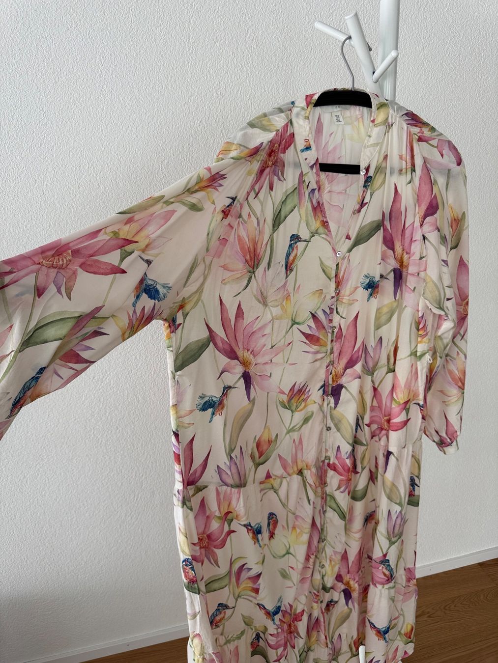 H&M Vestiti: H&M Hemdblusenkleid mit Blumenprint, M – Nuovo (secondo la descrizione) da Uetikon am See venduto da happywishes 3