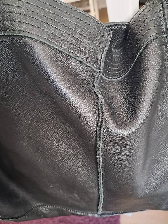 Taschen für Damen: LIEBESKIND Berlin Ledertasche    – Gebraucht aus Basel von len_t965 4