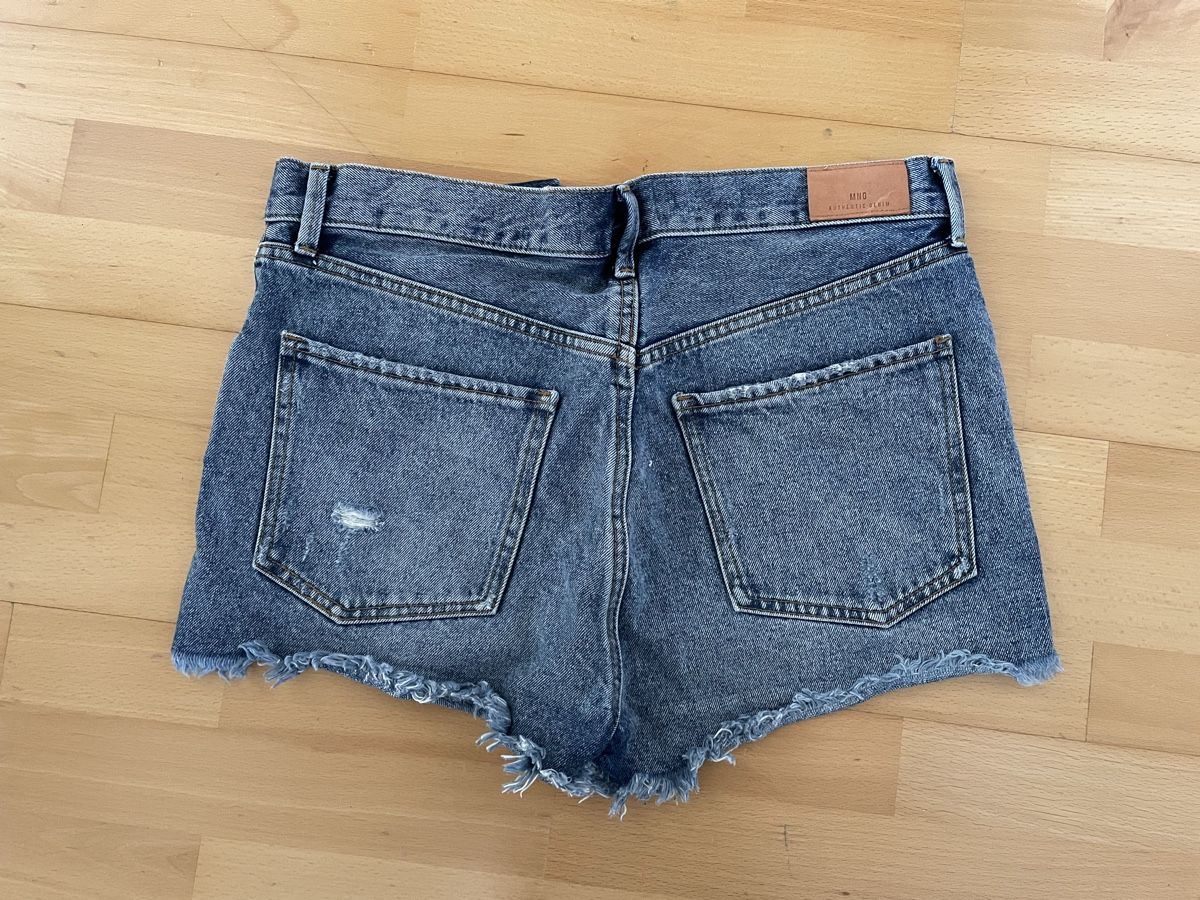 Mango Jeans: Jeans Shorts, Hotpants, Gr. 40 – Usato da Münchenstein venduto da Kapris 2