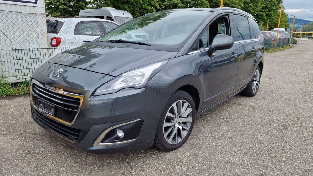 Peugeot 5008 1.6 Turbo 7 Platze