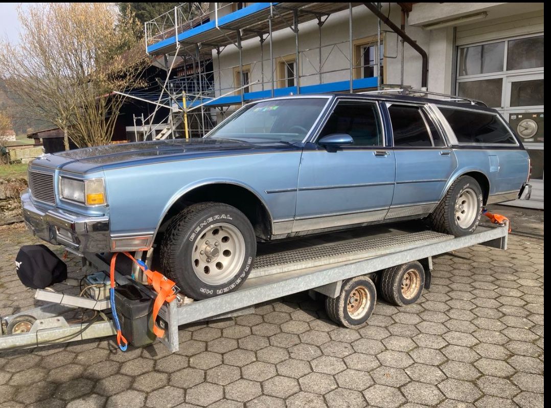 Chevrolet Automobili: Chevrolet Caprice 5.7 V8 – Difettoso da Merenschwand venduto da FlorianGoldenmann 1