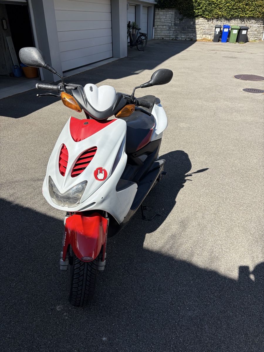 Yamaha Scooters: Yamaha aerox – D'occasion à Biel-Bienne par Silva-M30 2