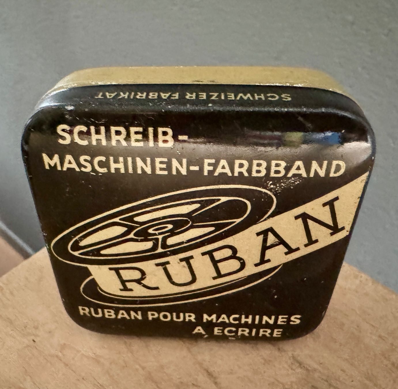 Dosen: Antike Blechdose Farbband RUBAN – Gebraucht aus Rothrist von Luckywinner 1