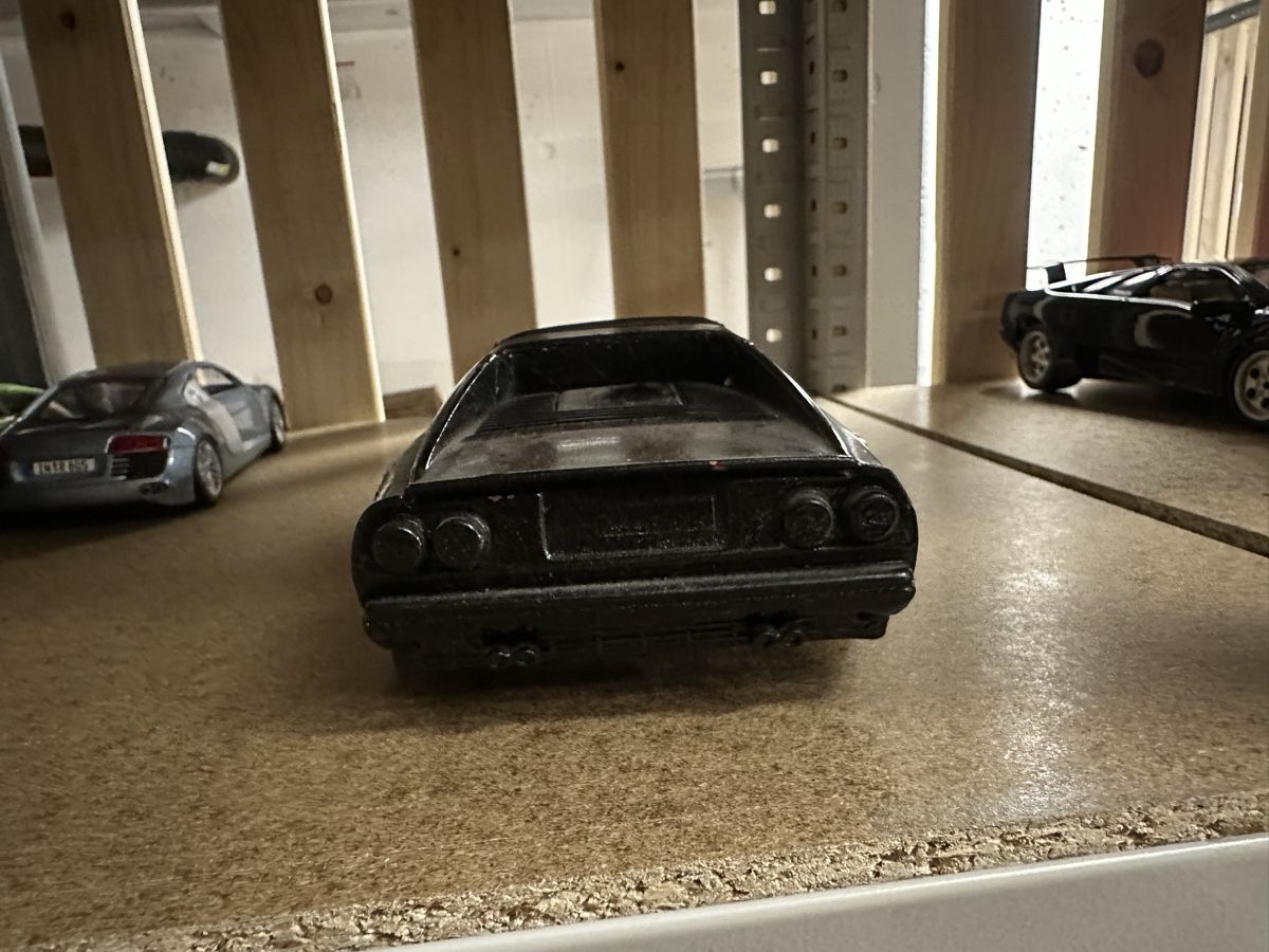 Bburago Modellini d'auto: Ferrari Testarossa Modellauto schwarz – Usato da Zürich venduto da ner_j6xn 2