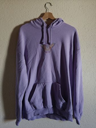 Lila Hoodie mit Schmetterling - Anti Social Crew, Top! M