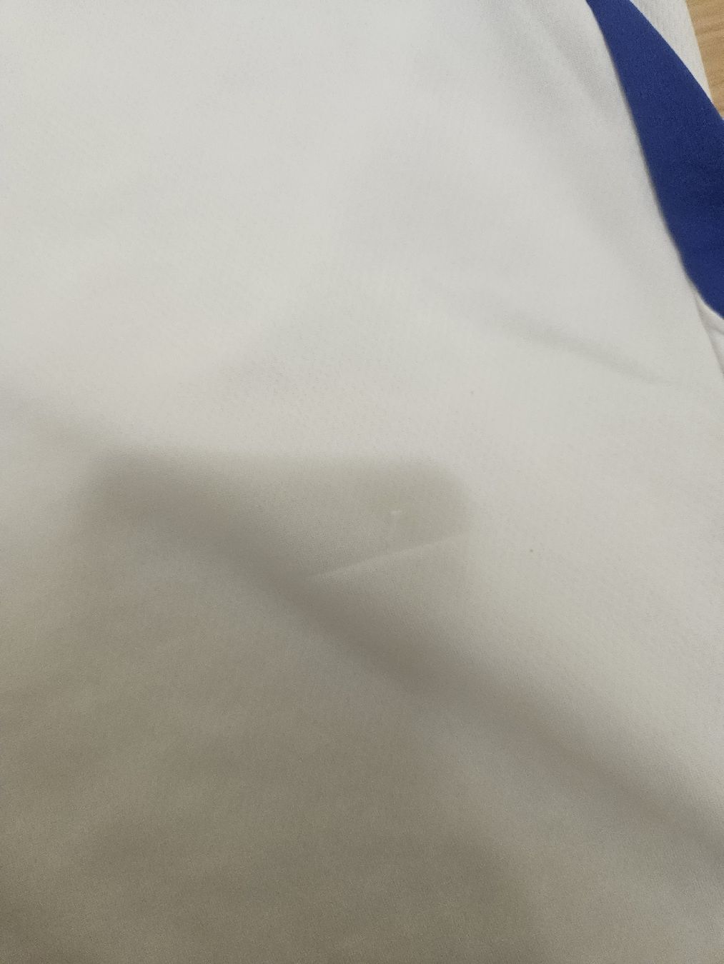 Adidas Canottiere & Pantaloni: Adidas Bosnien Trikot Gr.S – Usato da Emmenbrücke venduto da TopGato 3