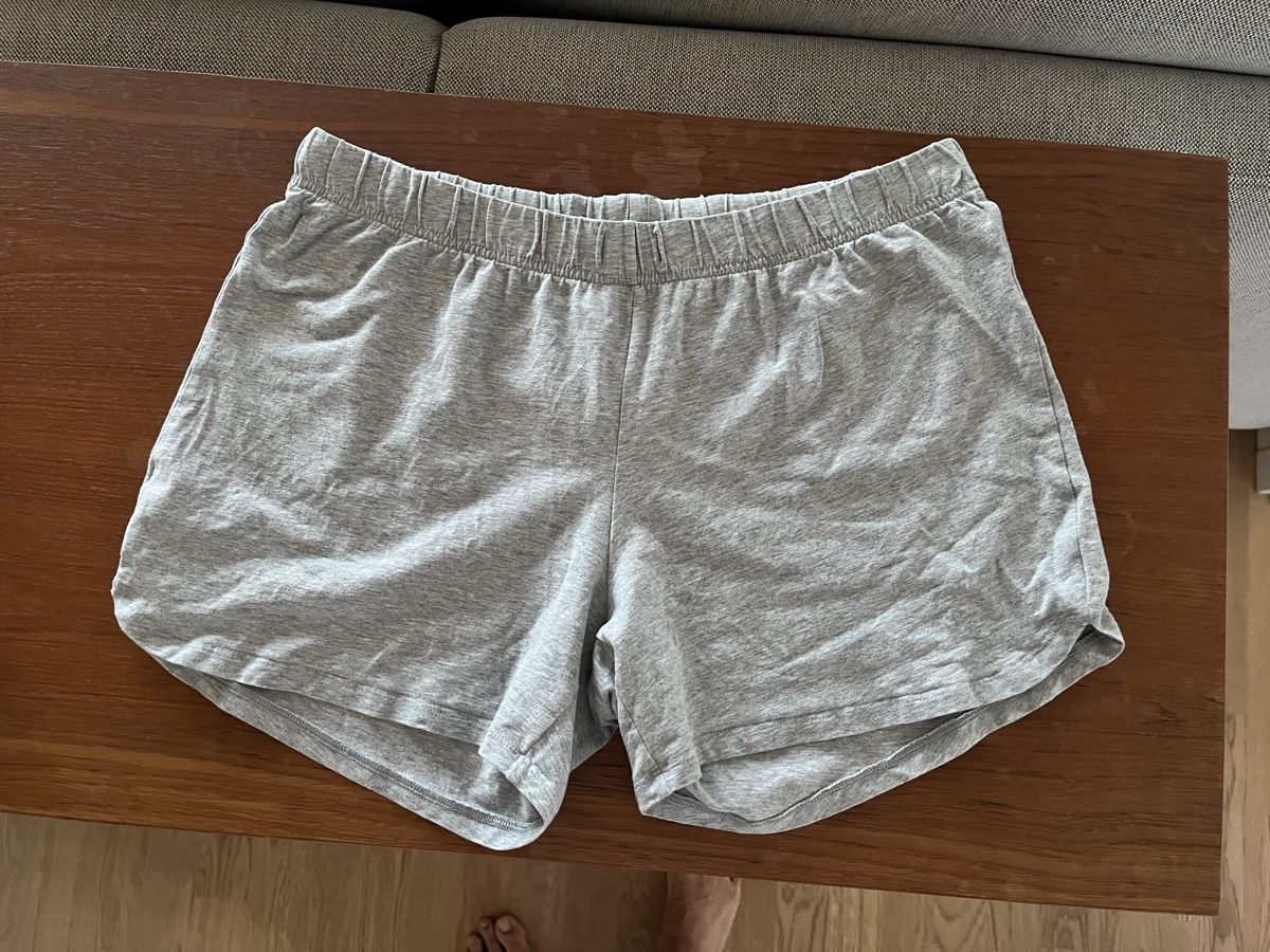 Lotti di vestiti: Pijamahosen Gr. 40-42 – Usato da Zürich venduto da DeborahHuber 3