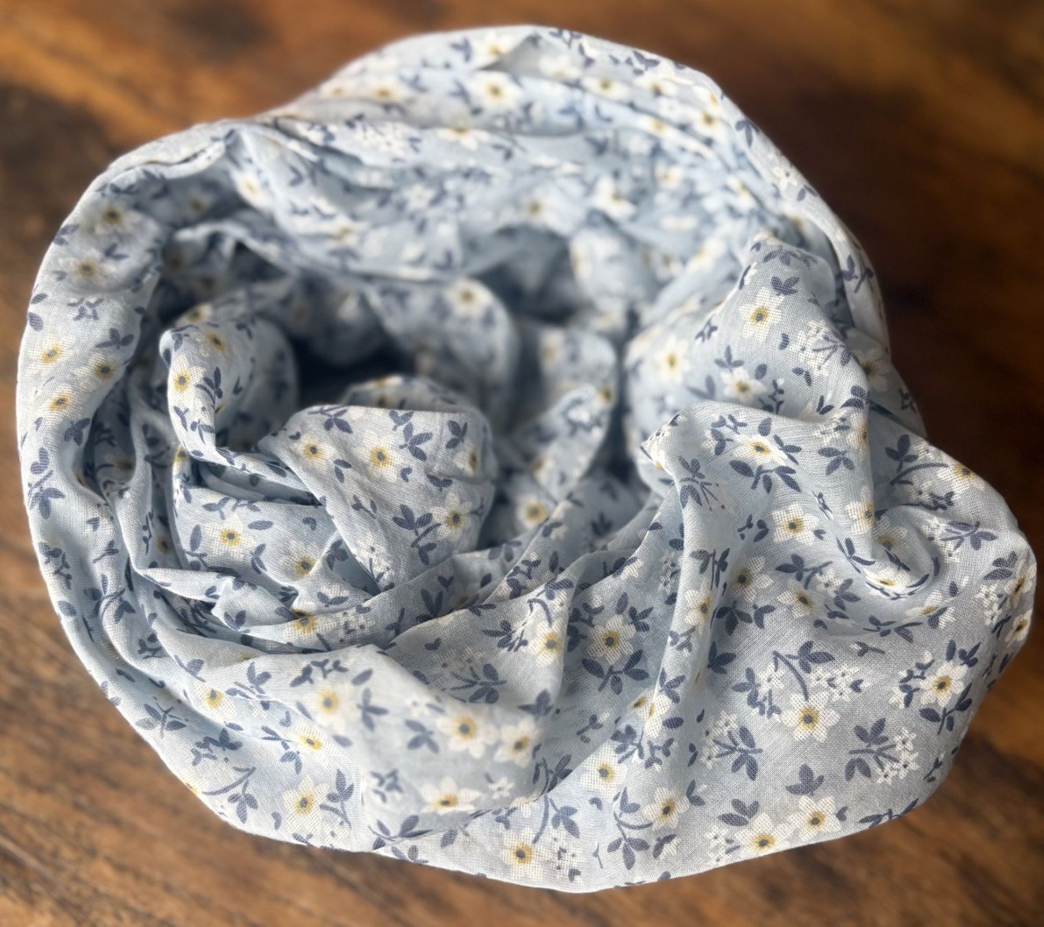 Foulards, Tücher & Schals: FOULARD COTON ET SOIE!! – Neu und originalverpackt aus Locarno von NicoNion