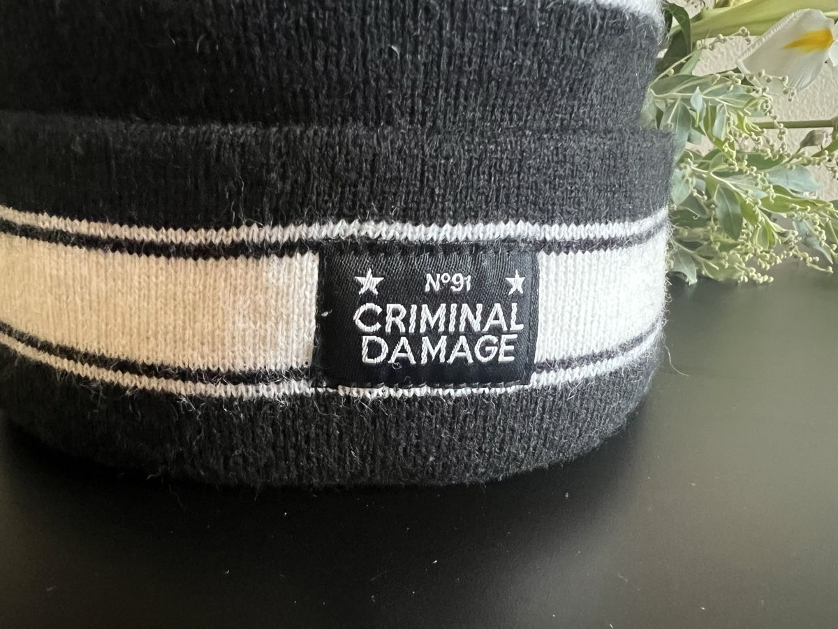 Copricapi, berretti & cappellini: Wintermütze - Criminal Damage – Usato da Altendorf venduto da wqv_97 1