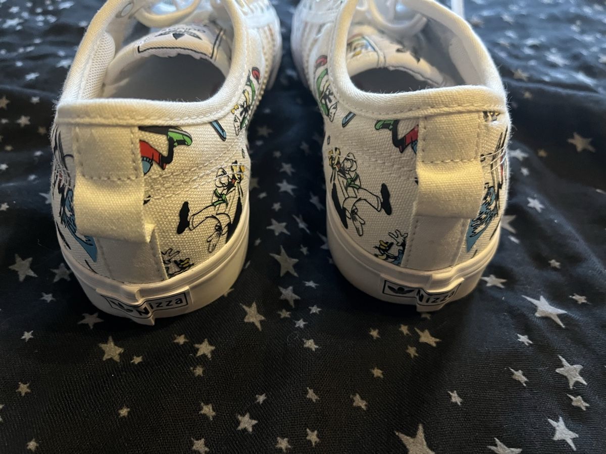 Adidas Scarpe da uomo: adidas Disney Gr 38 2/3 – Nuovo e nell'imballaggio originale da Aarberg venduto da Jakaro 2