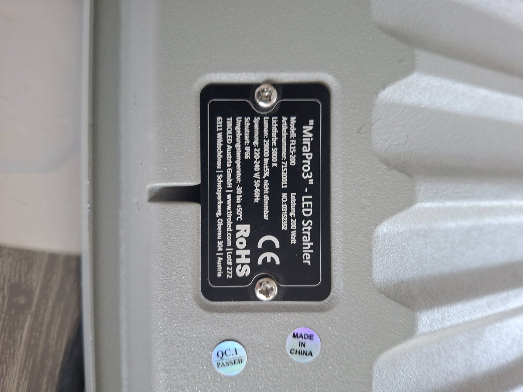 Lampade: Grosse LED Aussenleuchte, neuwertig und sehr hell! – Nuovo (secondo la descrizione) da Aesch BL venduto da Pendrive 3